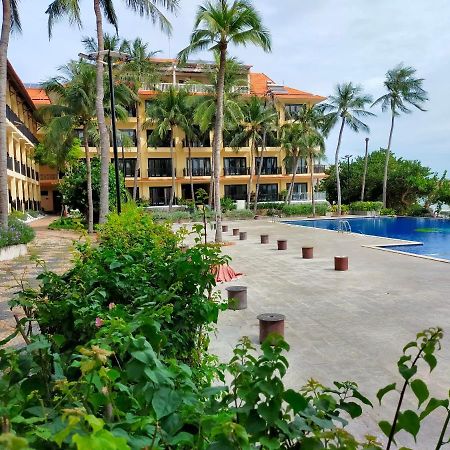 Hon Rom Central Beach Resort Mũi Né Buitenkant foto