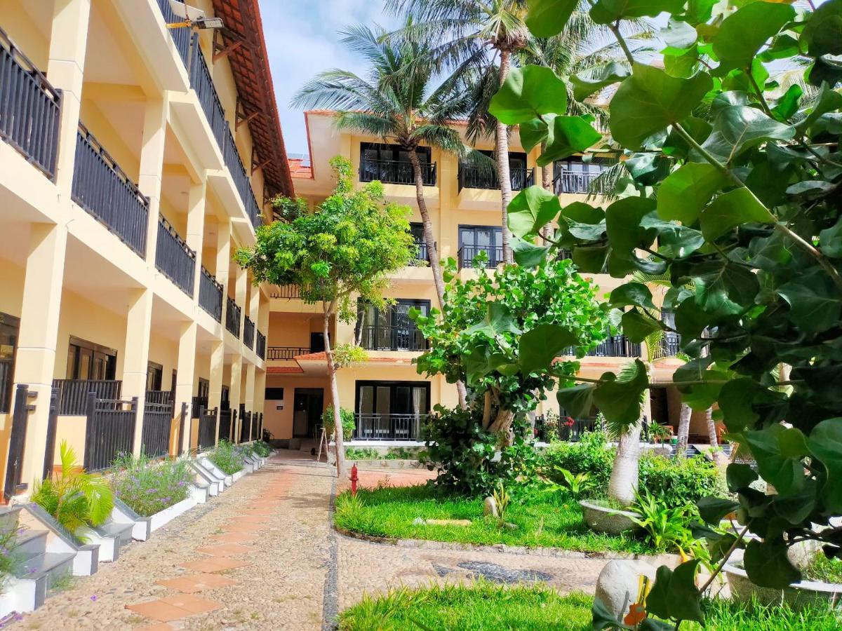 Hon Rom Central Beach Resort Mũi Né Buitenkant foto
