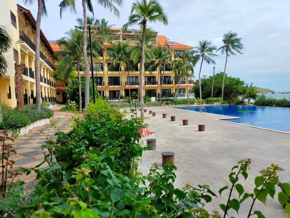 Hon Rom Central Beach Resort Mũi Né Buitenkant foto
