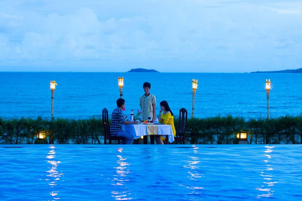 Hon Rom Central Beach Resort Mũi Né Buitenkant foto