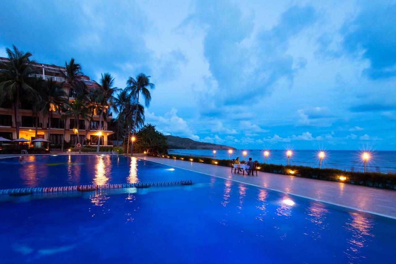 Hon Rom Central Beach Resort Mũi Né Buitenkant foto